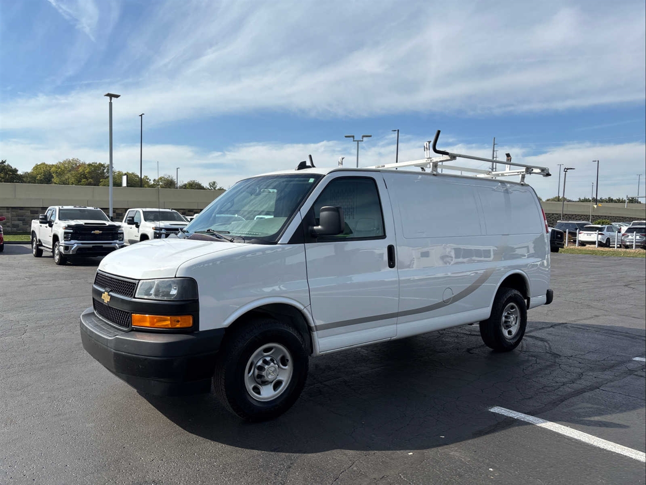 2021 Chevrolet Express 3500 Cargo photo 4
