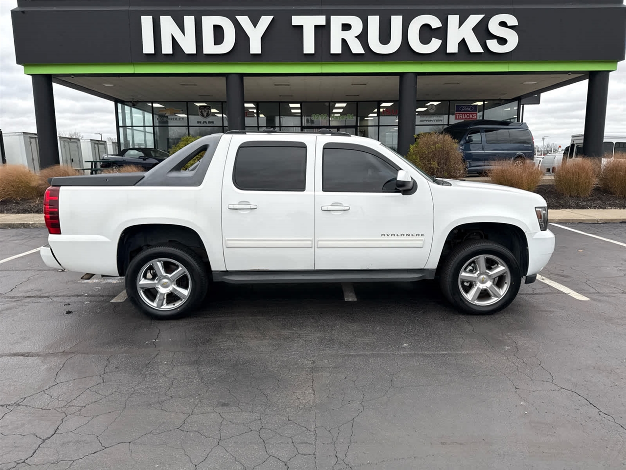 2011 Chevrolet Avalanche LT