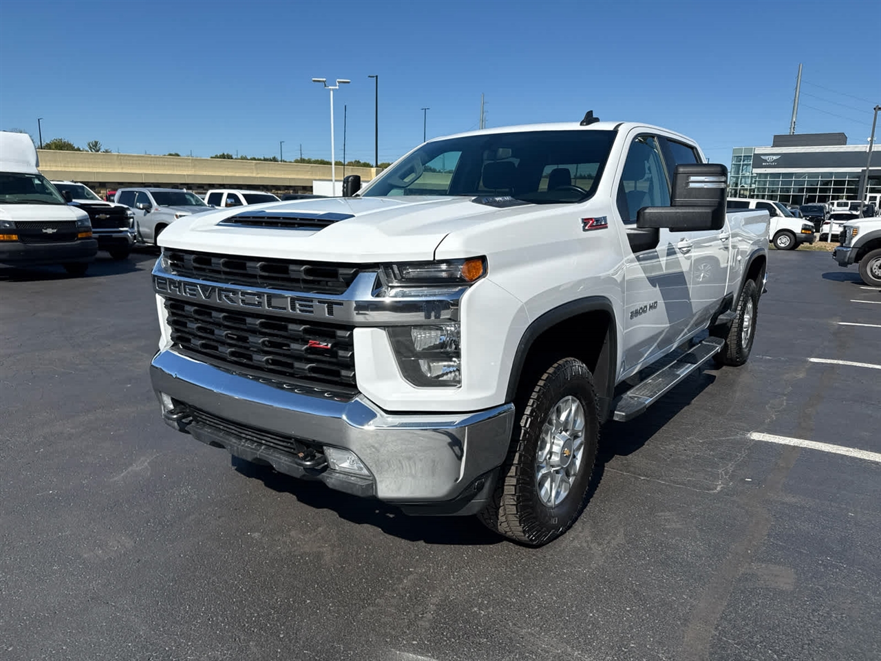 2023 Chevrolet Silverado 2500HD LT photo 4