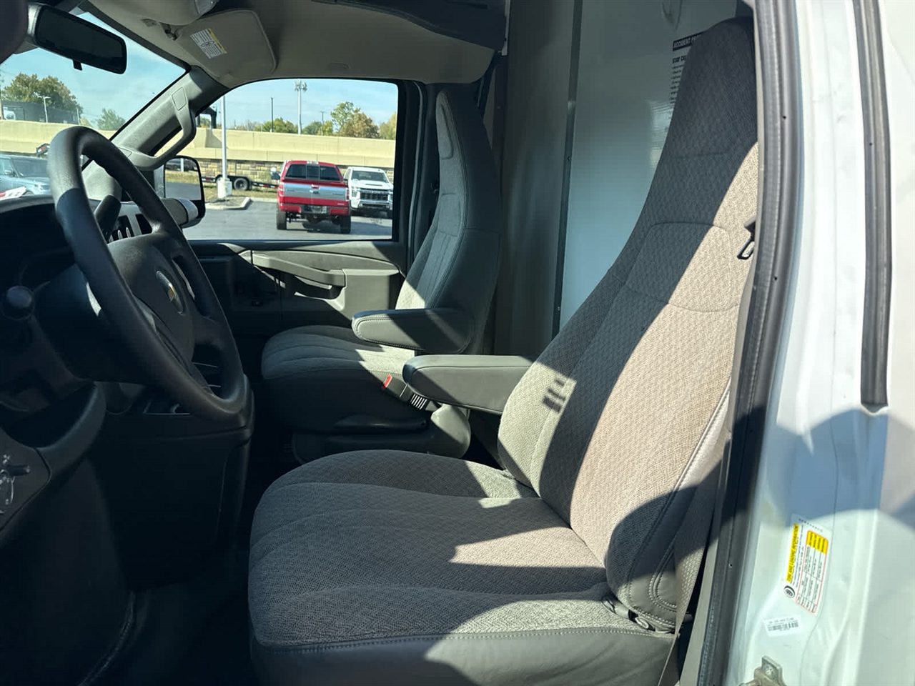 Chevrolet Express  2021