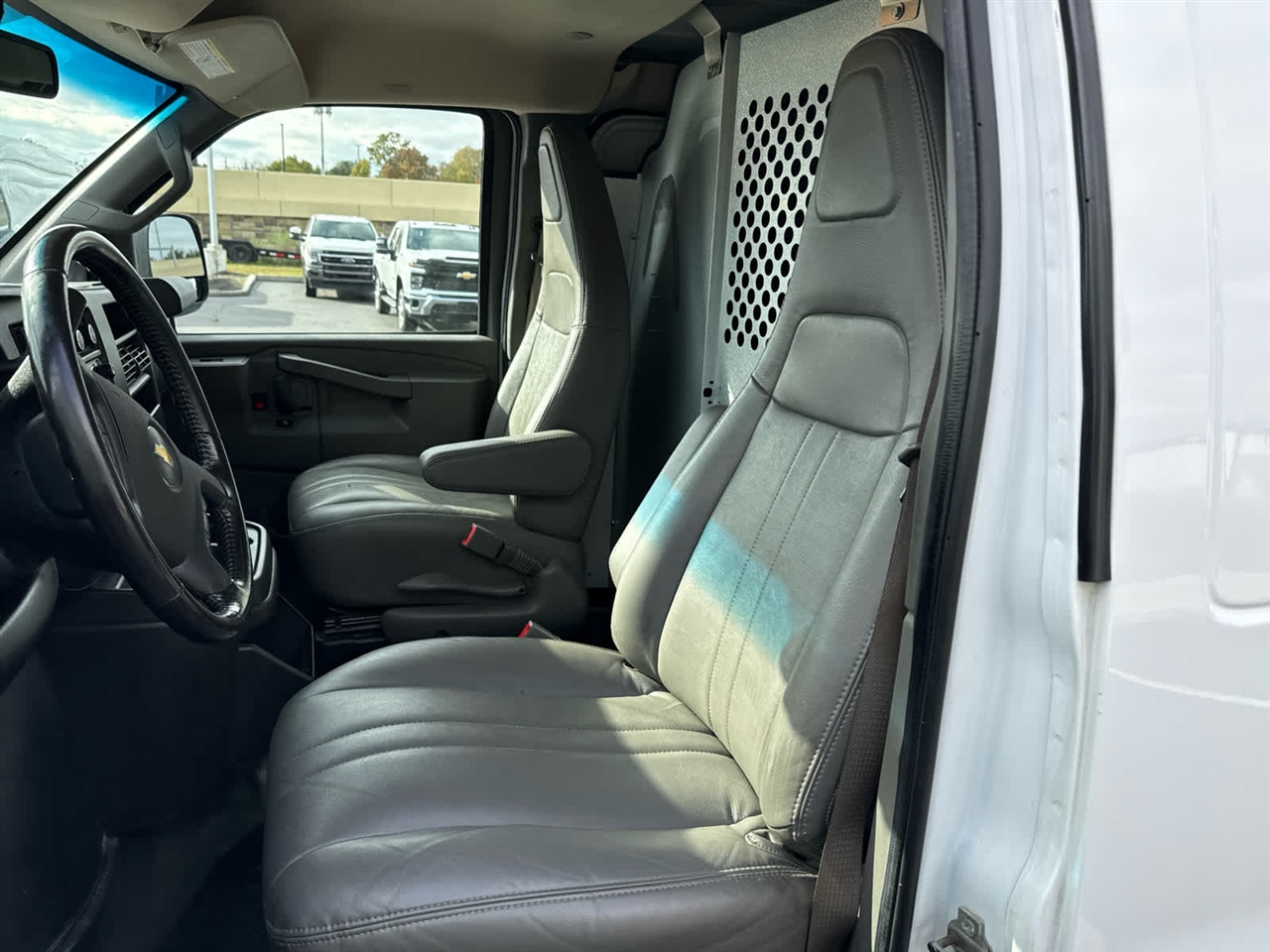 Chevrolet Express  2021