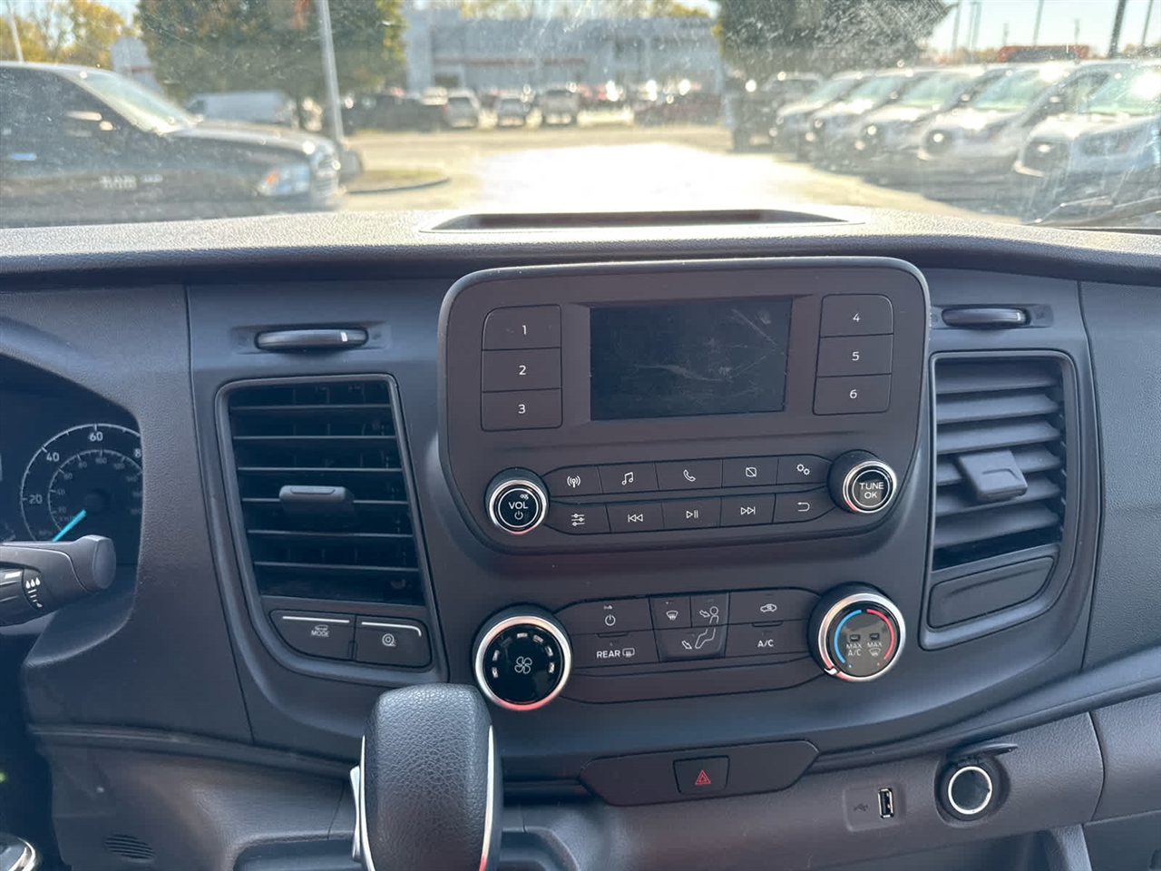 Ford Transit  2024