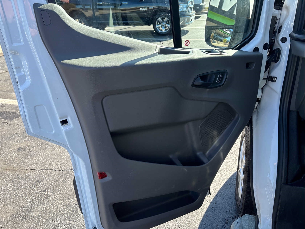 Ford Transit  2024