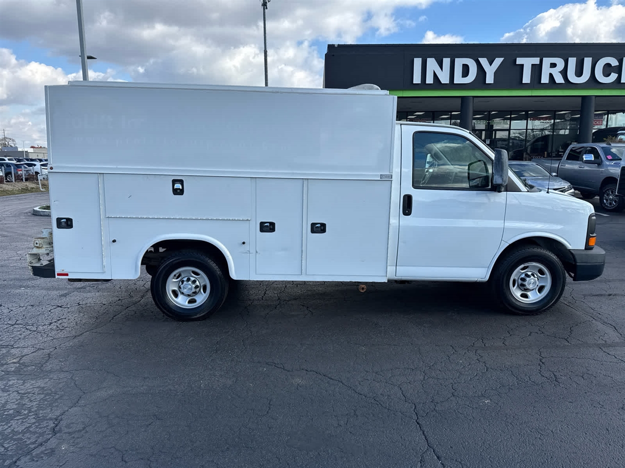 2016 Chevrolet Express 