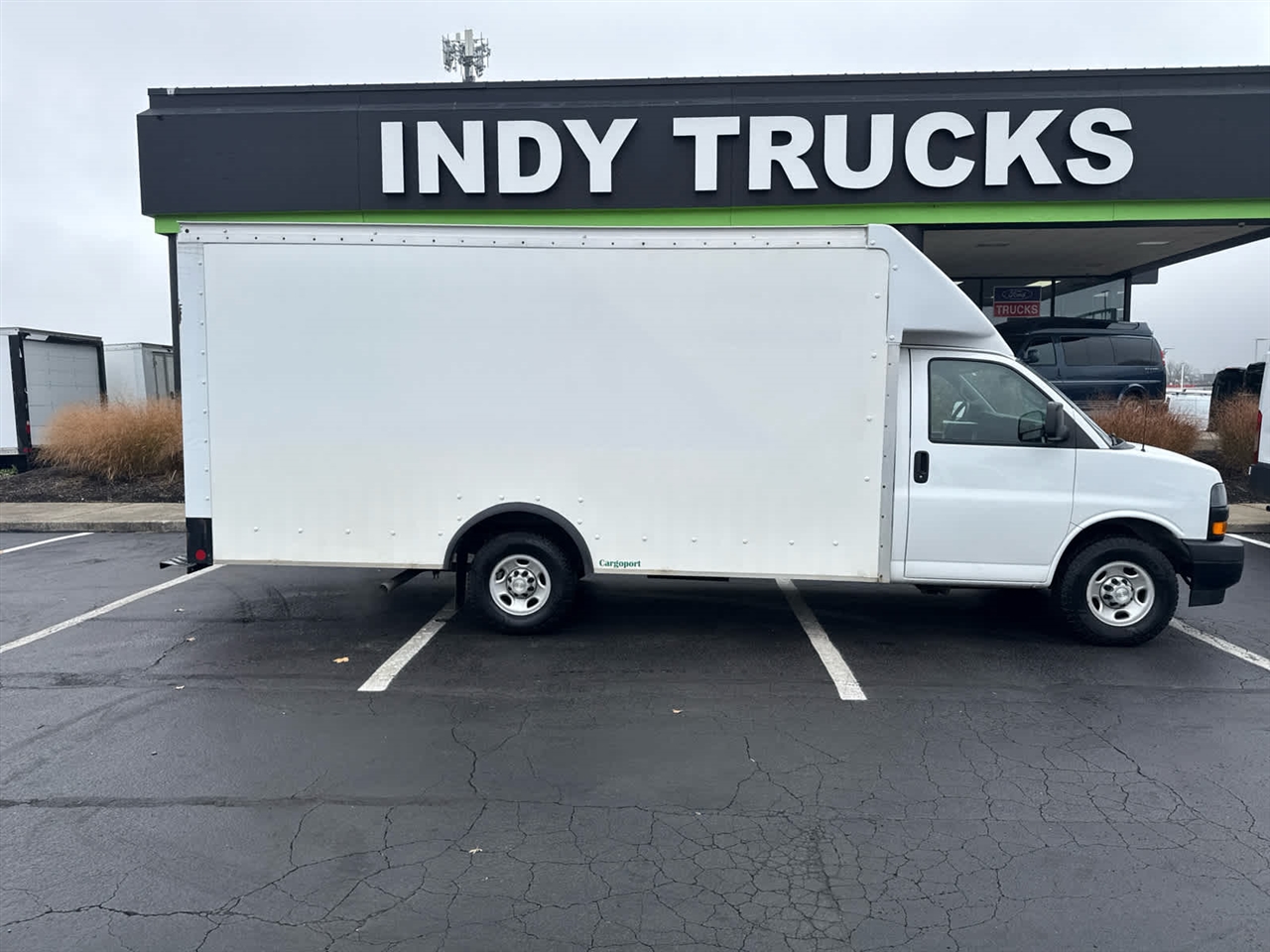 2021 Chevrolet Express 