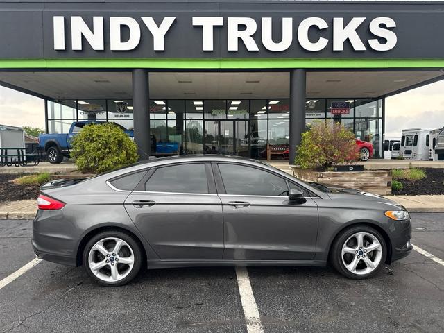 Gray (Magnetic) 2016 Ford Fusion S Sedan Front-Wheel Drive 6-Speed Automatic