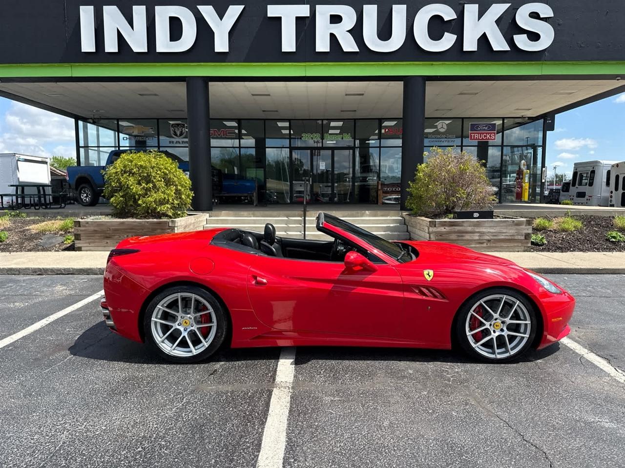 2013 Ferrari California Base