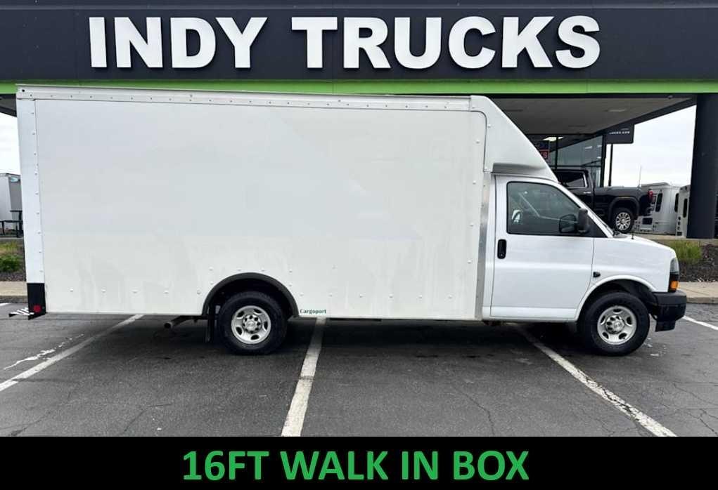 2021 Chevrolet Express 