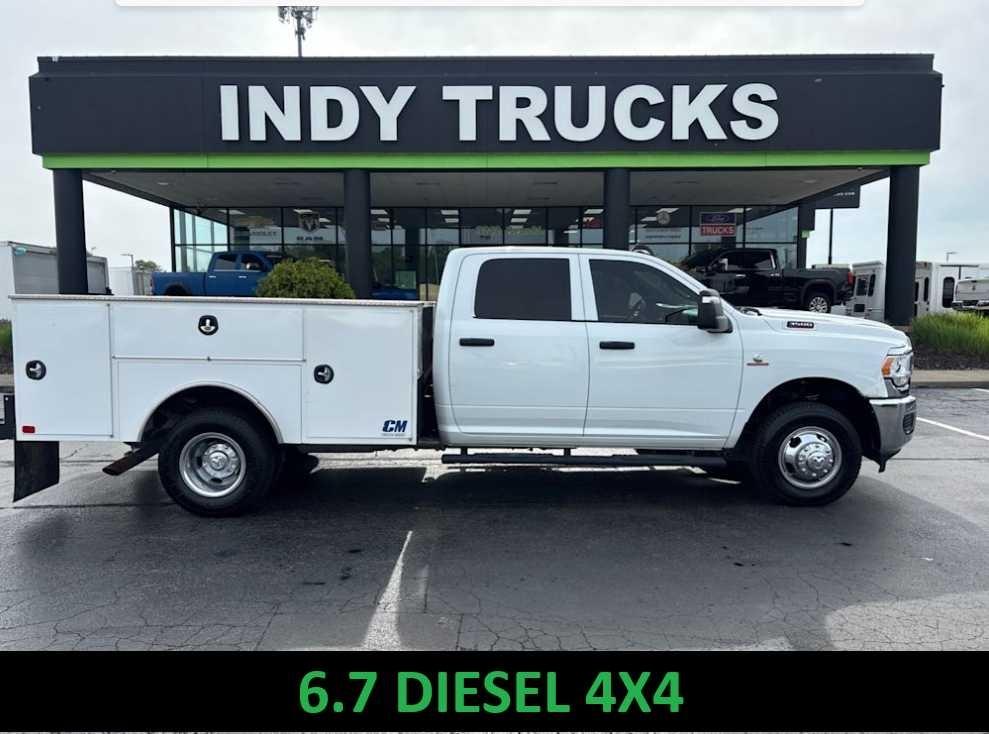 2024 RAM 3500 Tradesman 4X4 Crew Cab's photo