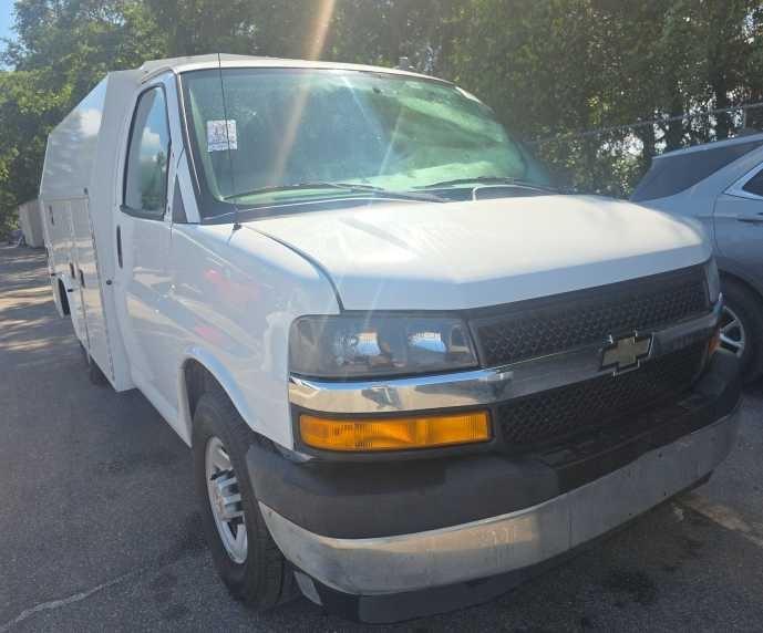 2020 Chevrolet Express 