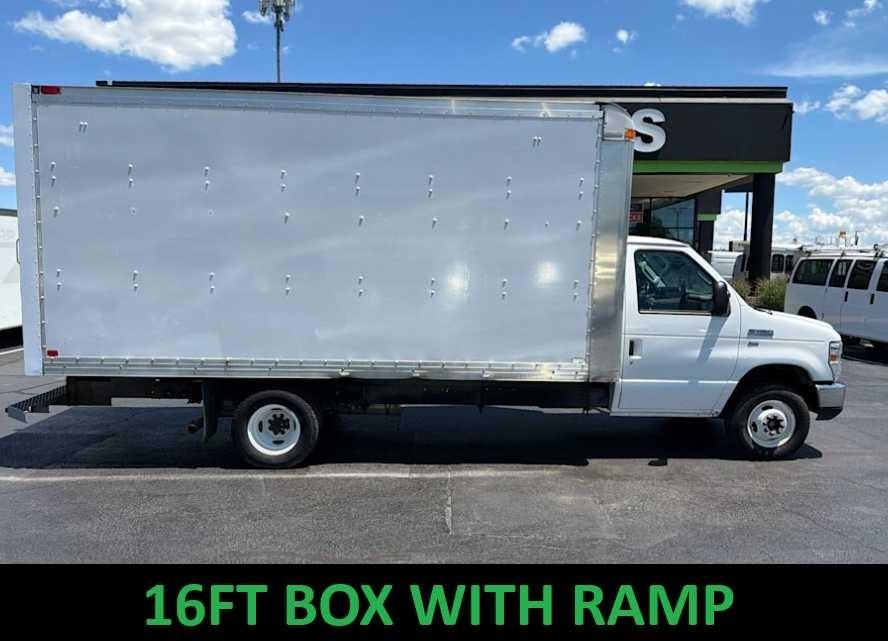 2016 Ford Econoline 