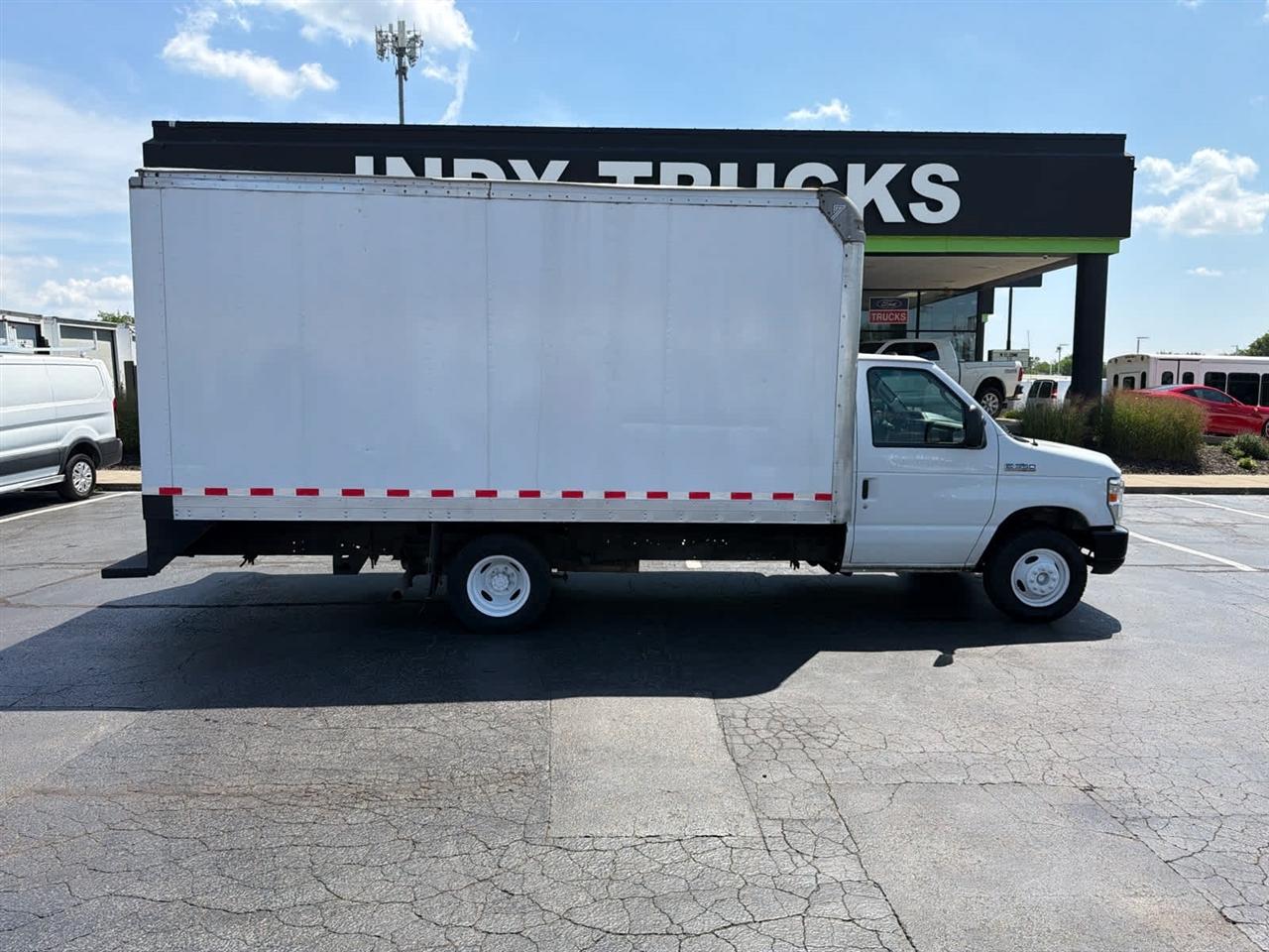2018 Ford Econoline 