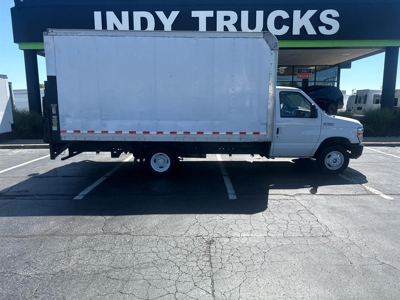 2019 Ford Econoline 