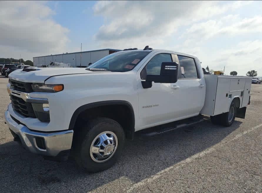 2025 Chevrolet Silverado 3500HD LT