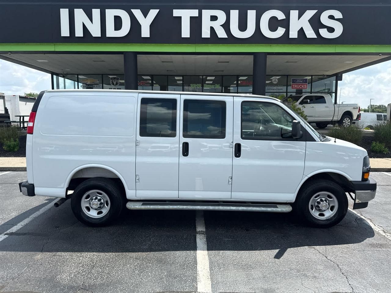2025 Chevrolet Express 