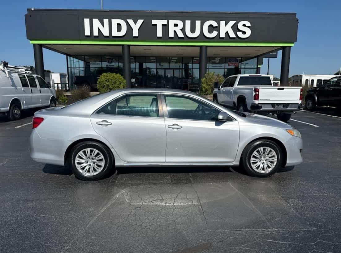 2014 Toyota Camry LE