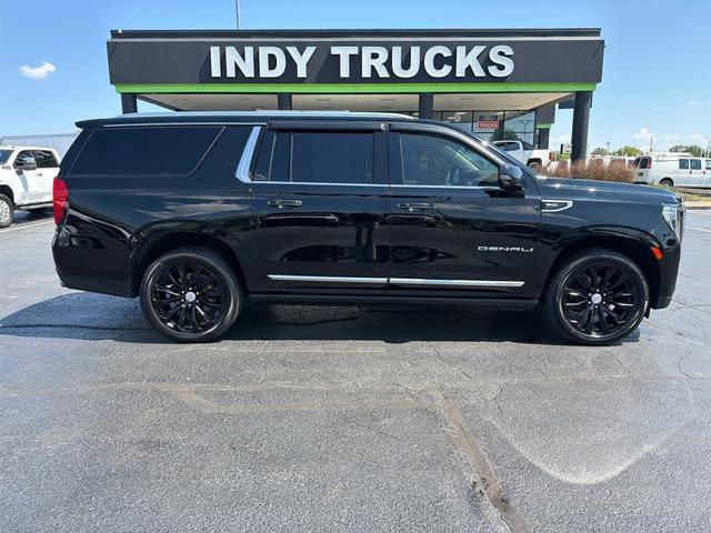 2022 GMC Yukon XL Denali 4WD