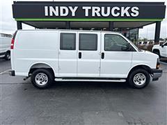 2025 GMC Savana 