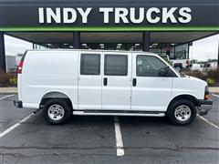 2025 GMC Savana 