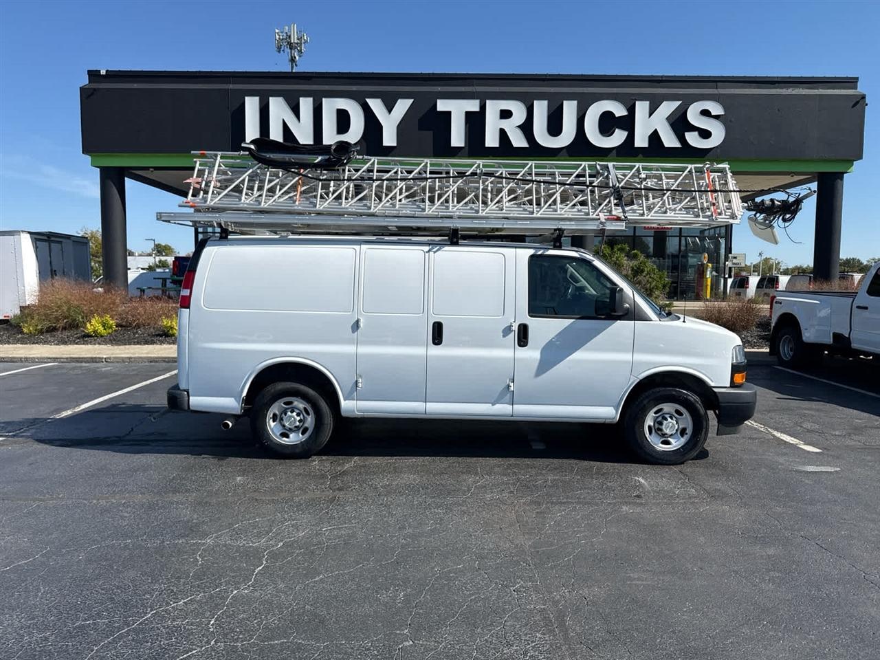 2022 Chevrolet Express 