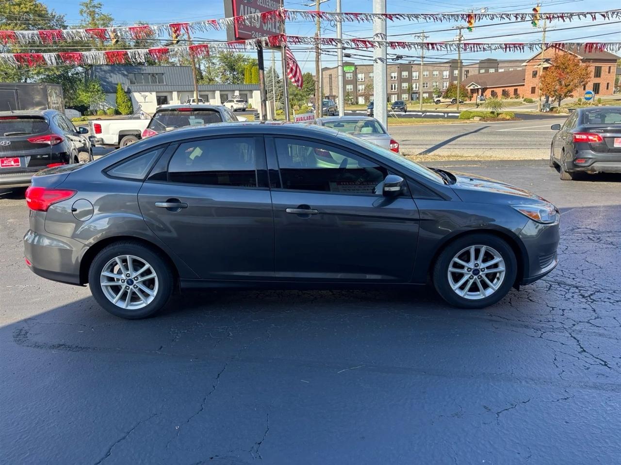 Ford Focus  2017