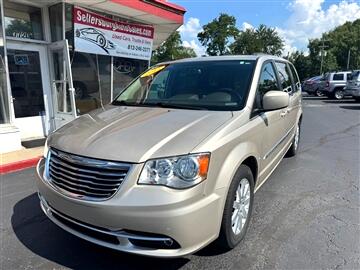 2015 Chrysler Town & Country