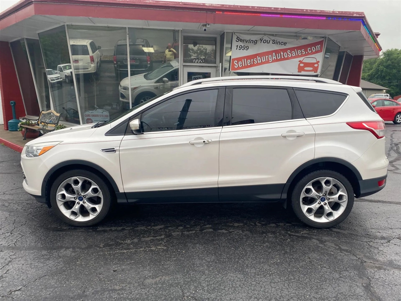 Ford Escape  2015