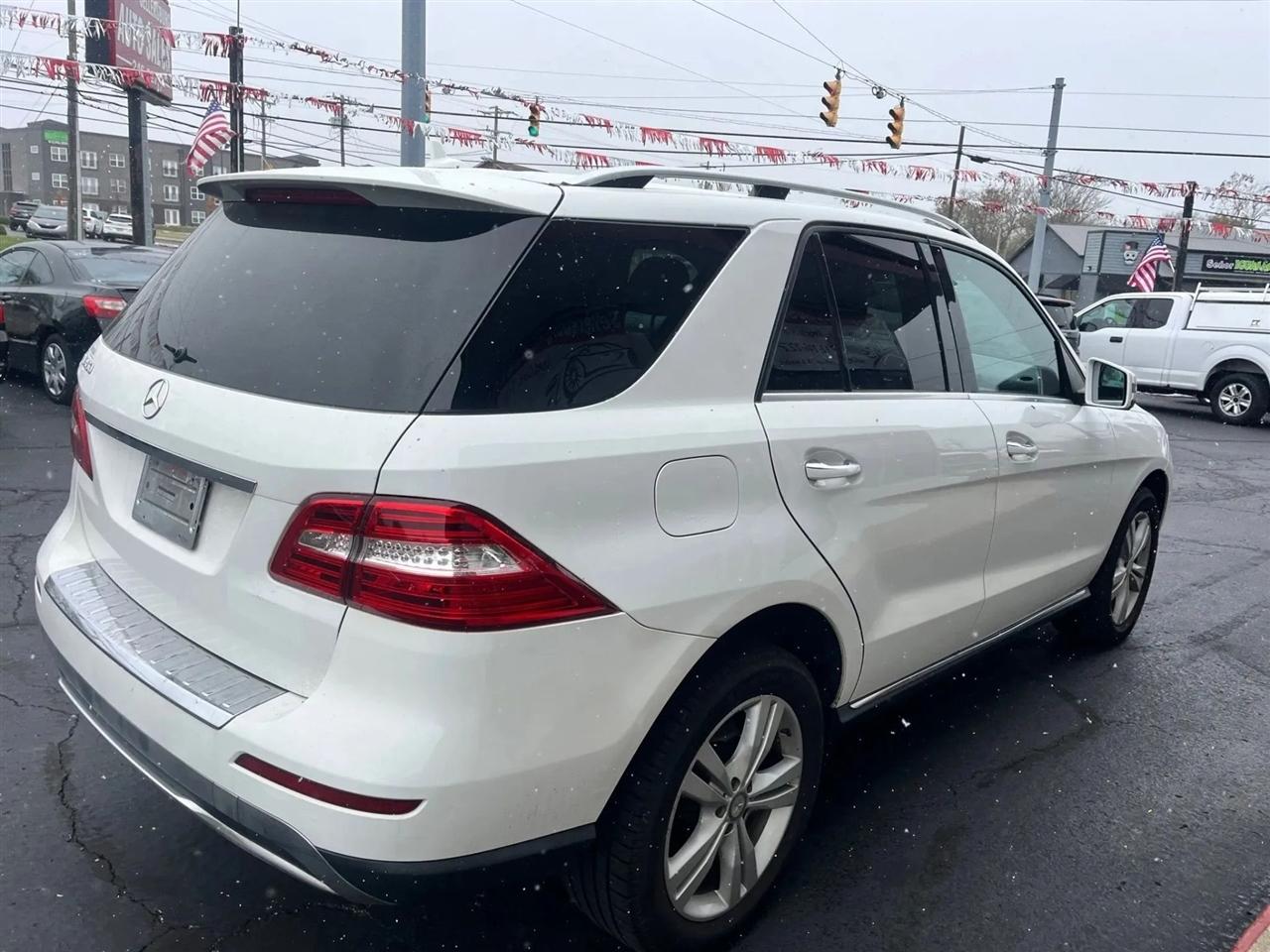 Mercedes-Benz M-Class  2015