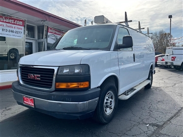 2017 GMC Savana 