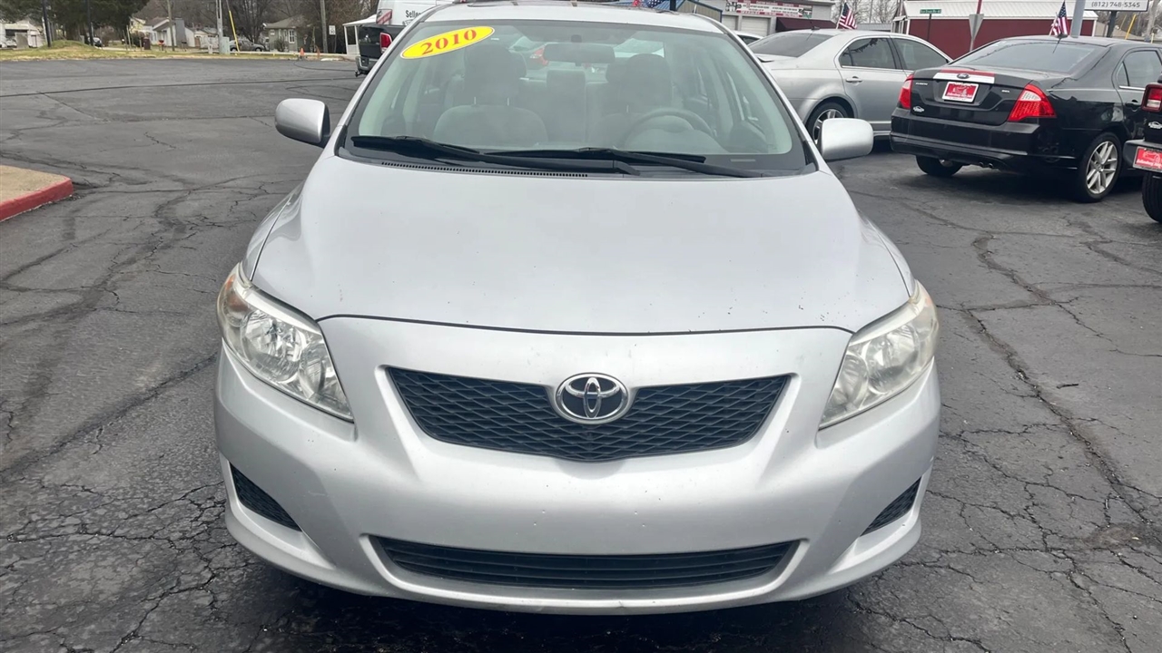Toyota Corolla  2010
