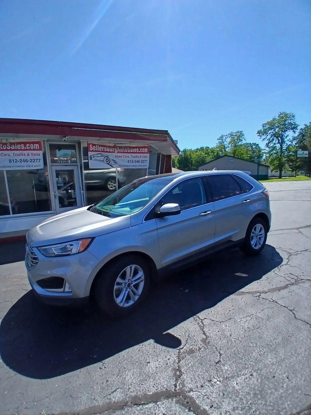 2020 Ford Edge SEL Sport Utility 4D