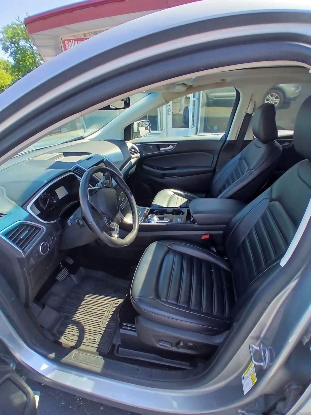 Ford Edge  2020