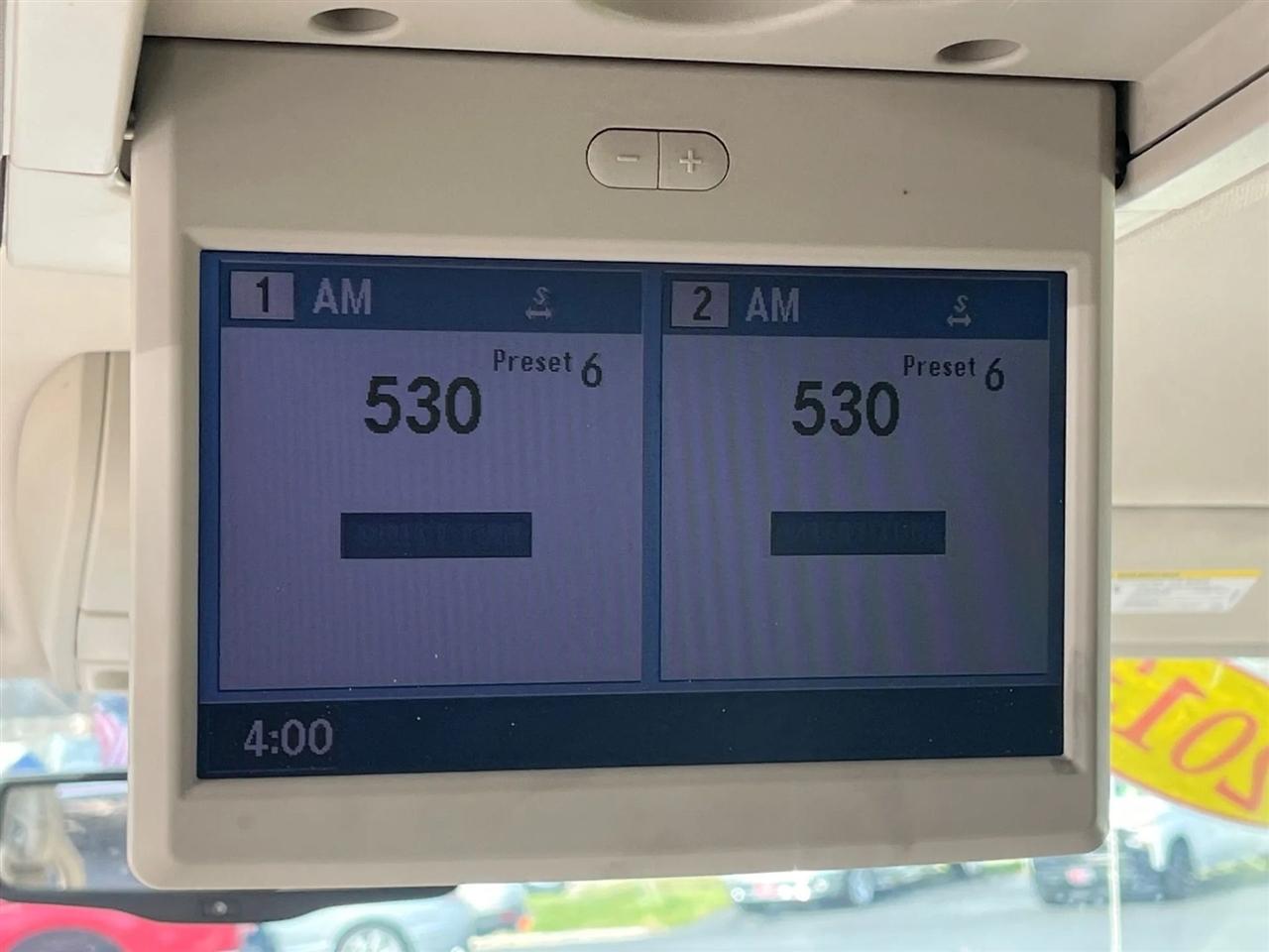 Chrysler Town & Country  2013