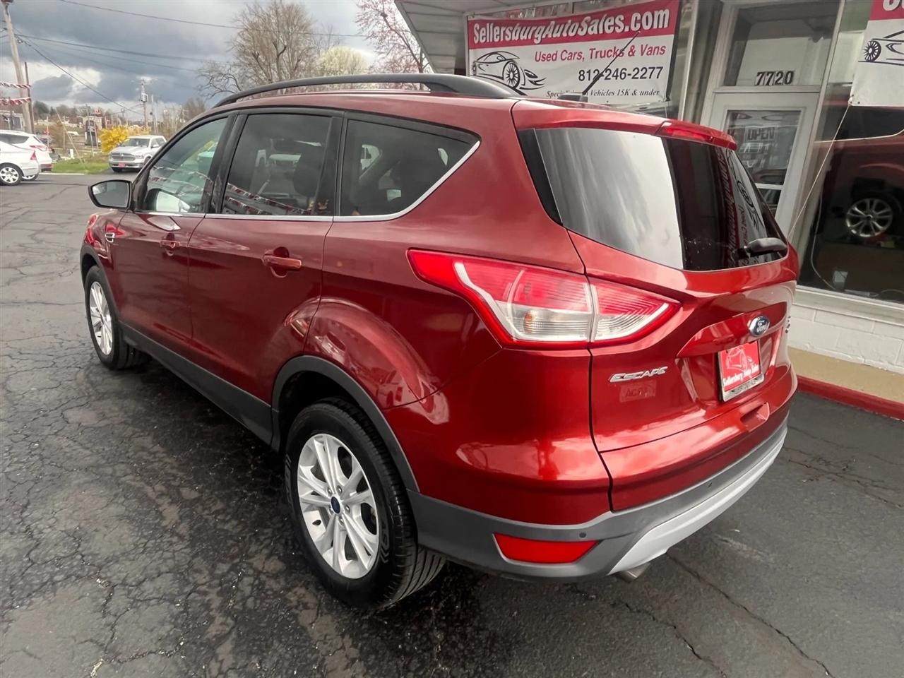 Ford Escape  2015