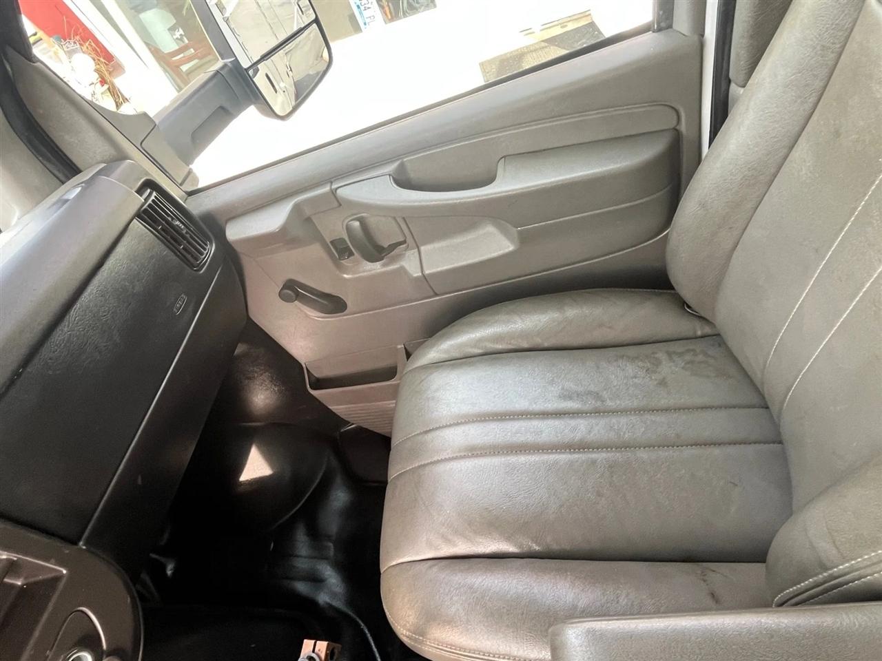 Chevrolet Express  2015