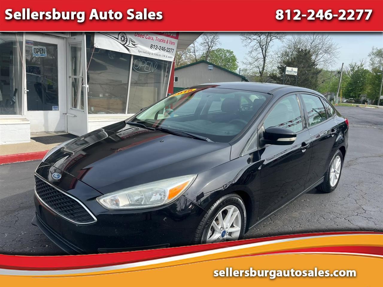 2016 Ford Focus SE Sedan 4D