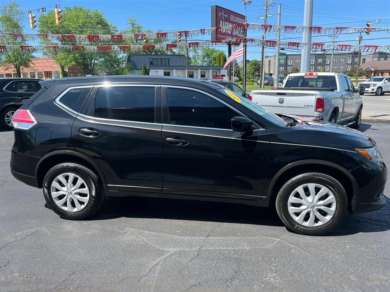 Nissan Rogue  2016