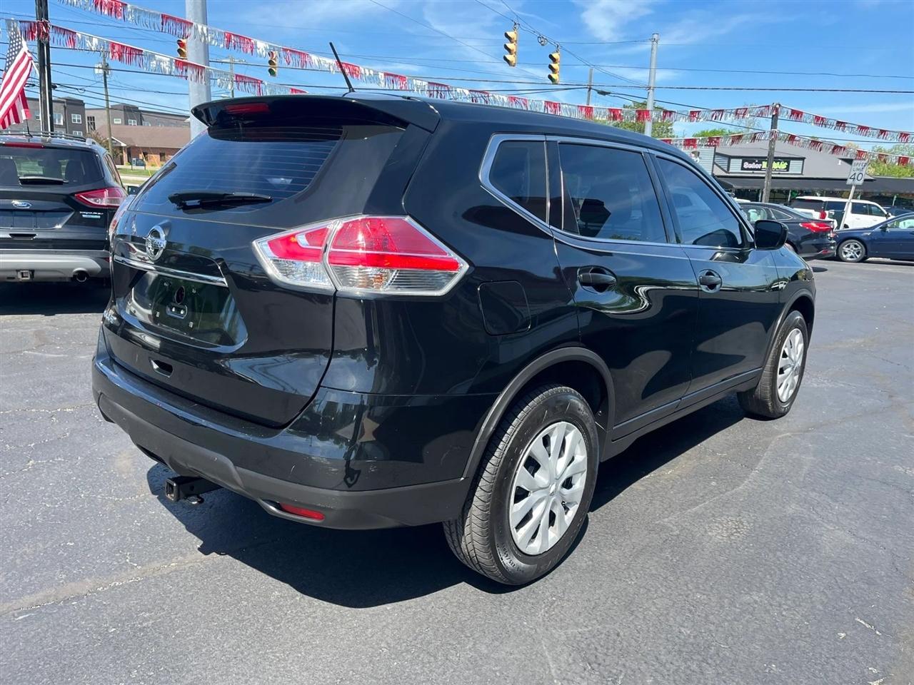 Nissan Rogue  2016