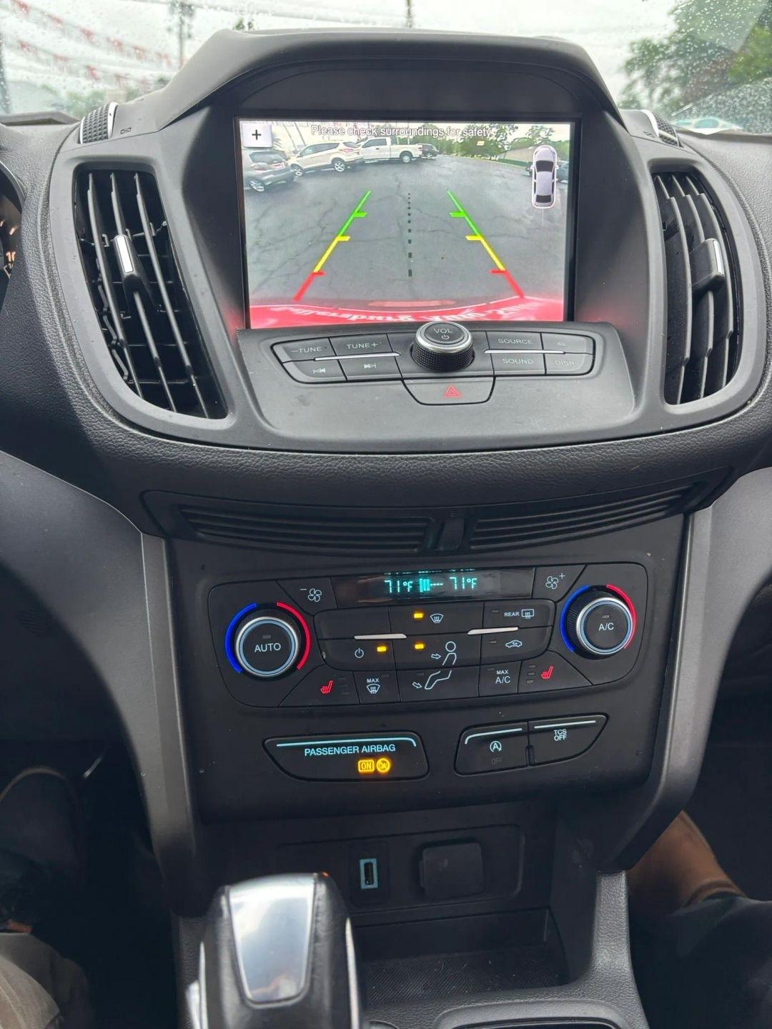 Ford Escape  2018