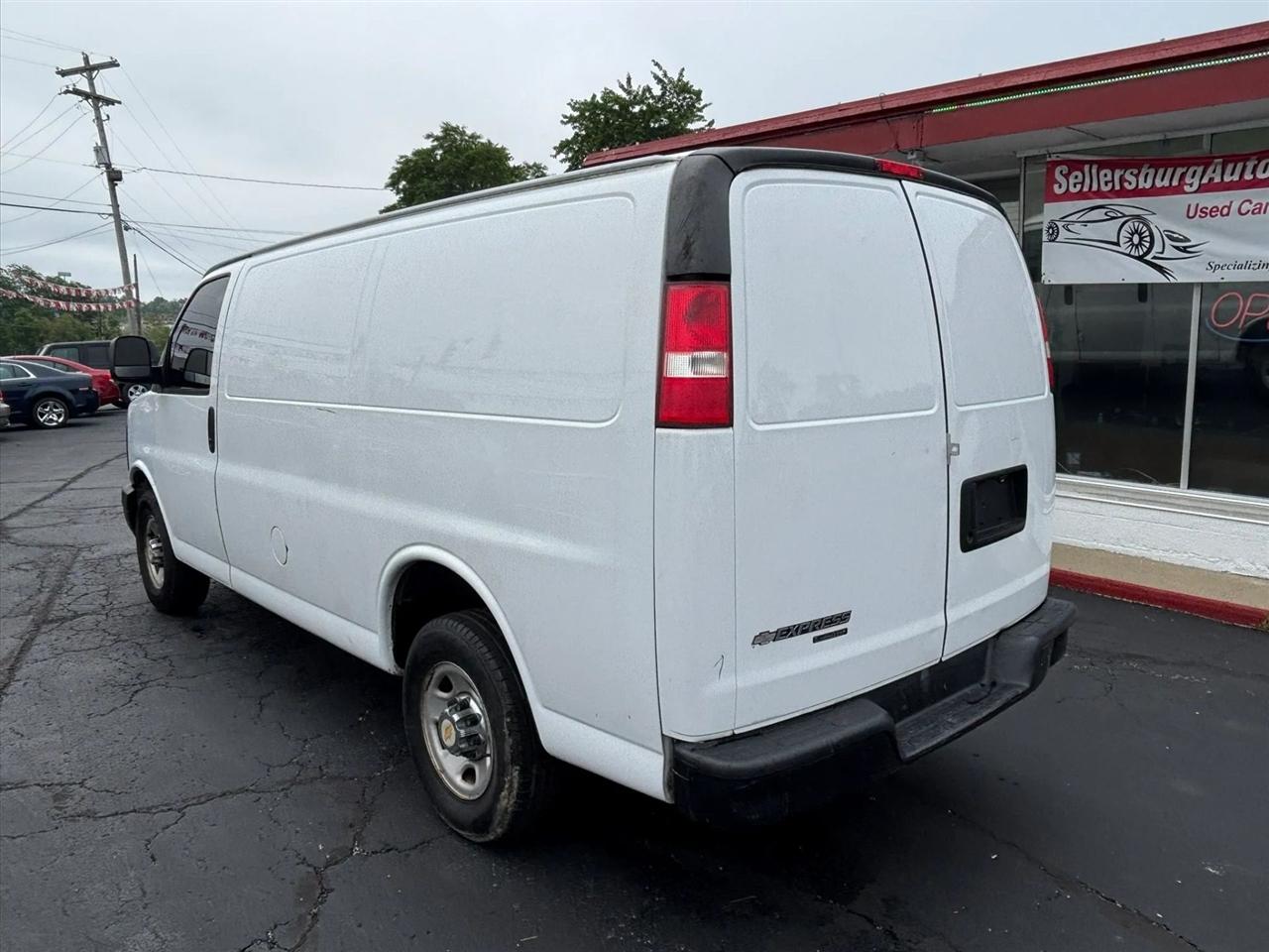 Chevrolet Express  2016