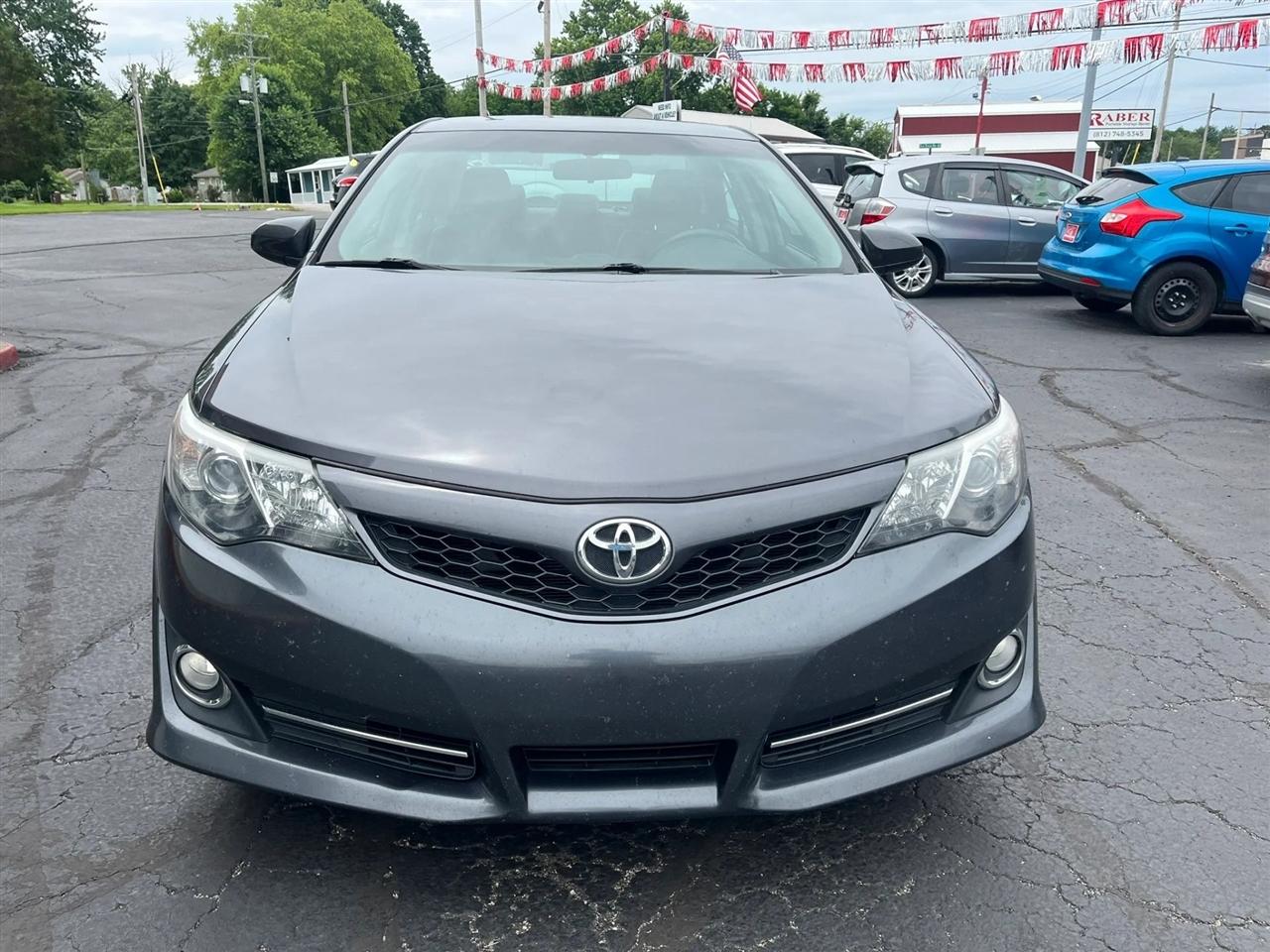 Toyota Camry  2014