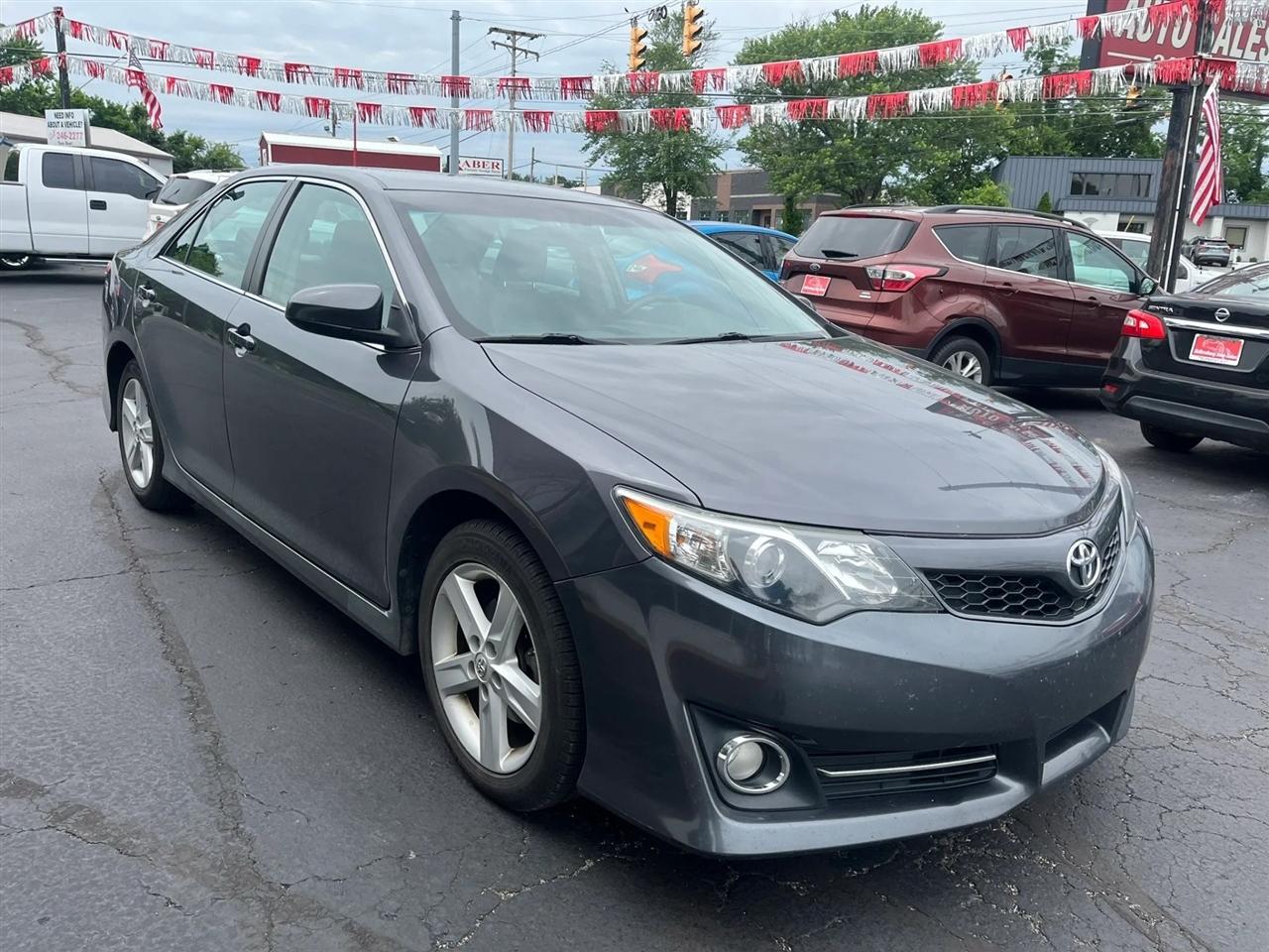Toyota Camry  2014