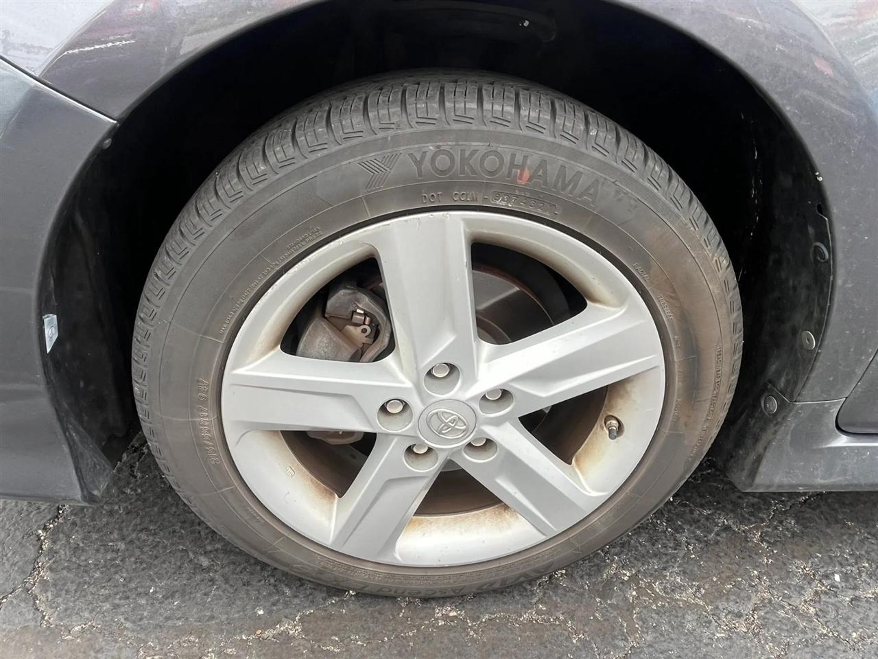 Toyota Camry  2014