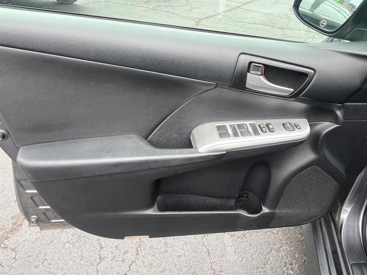 Toyota Camry  2014