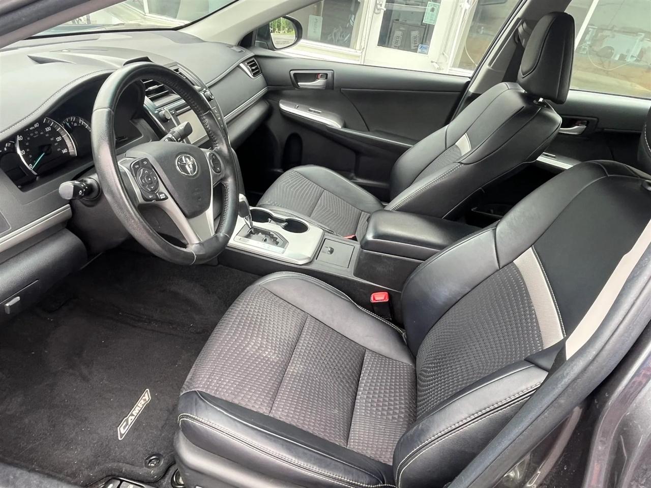 Toyota Camry  2014