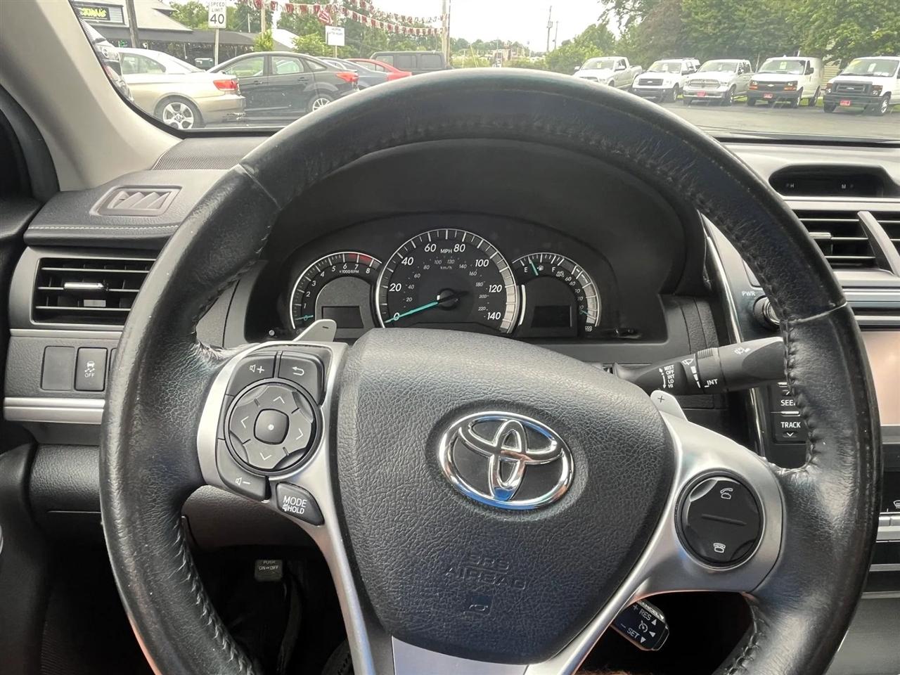 Toyota Camry  2014