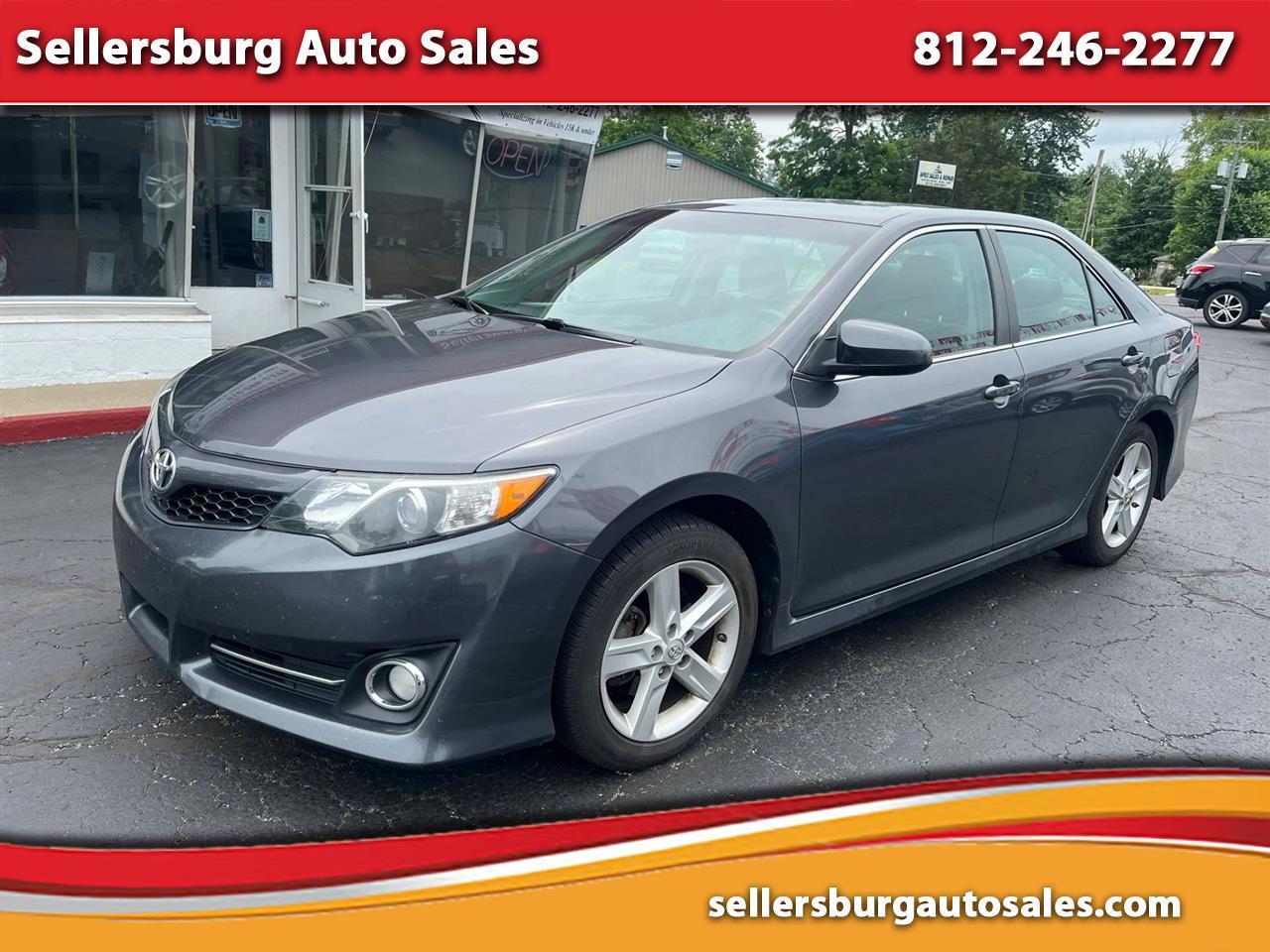 Toyota Camry  2014