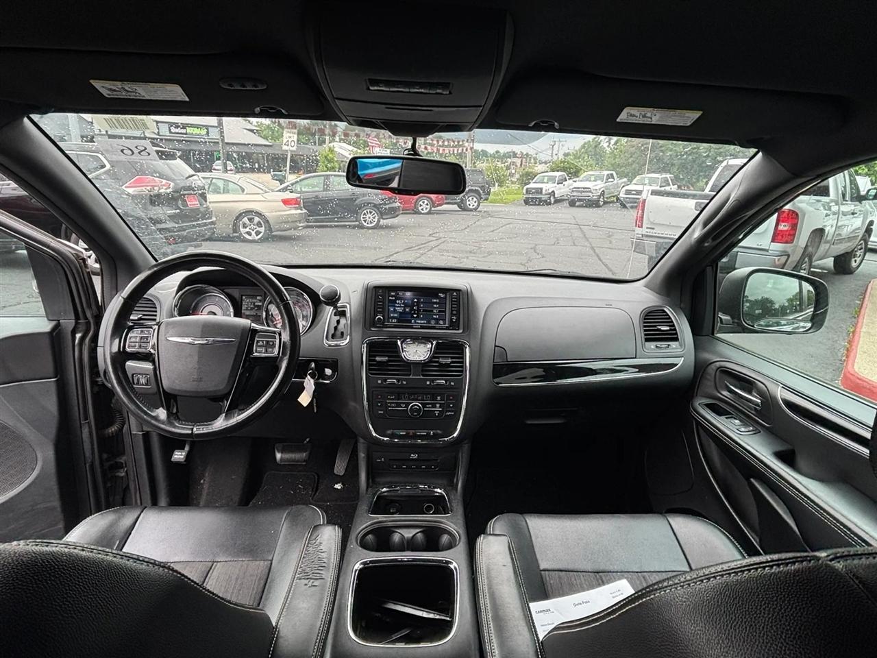 Chrysler Town & Country  2015