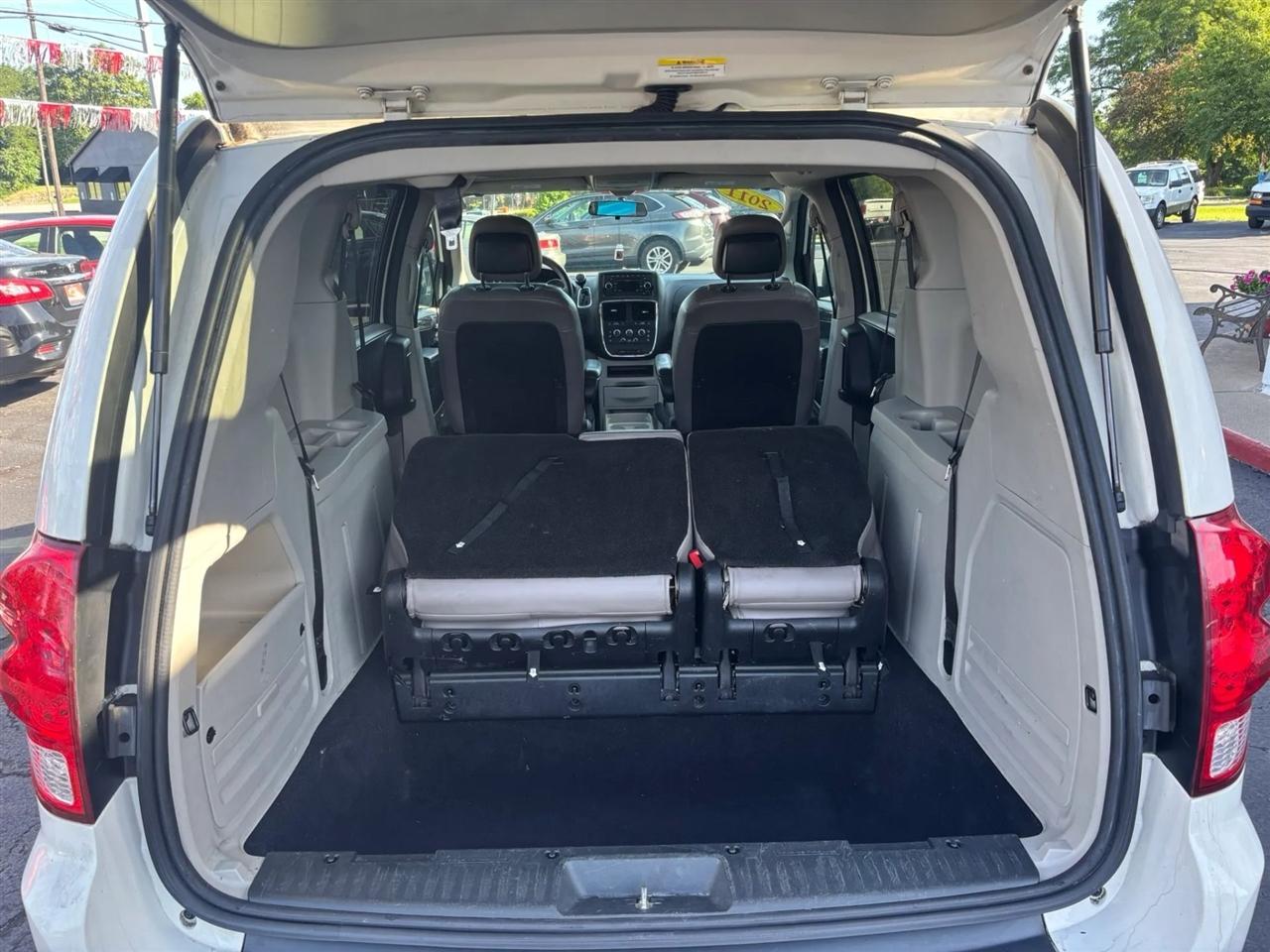 Dodge Grand Caravan  2011