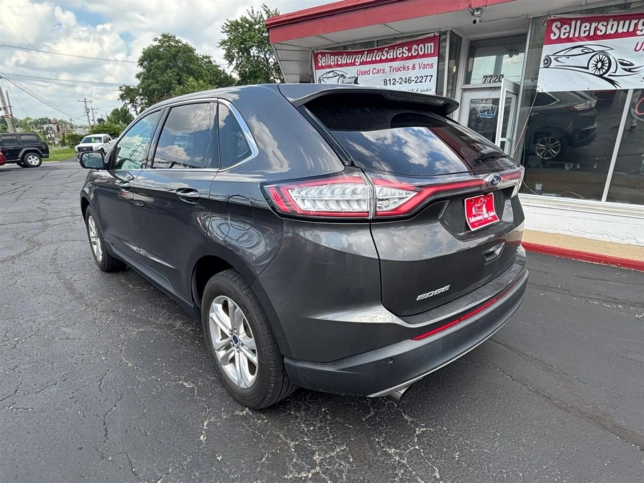 Ford Edge  2015